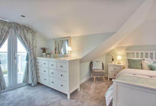 Tamarisk House