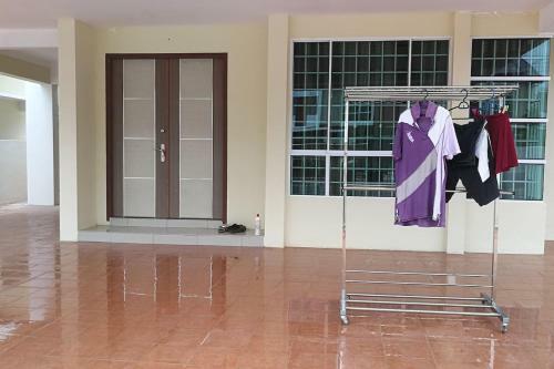 Homezstay Airport Miri