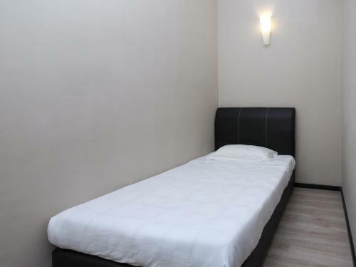 Hotel Spot On 89838 Lm Residence