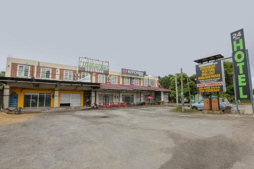 Hotel Oyo 90145 D'sofwa Inn