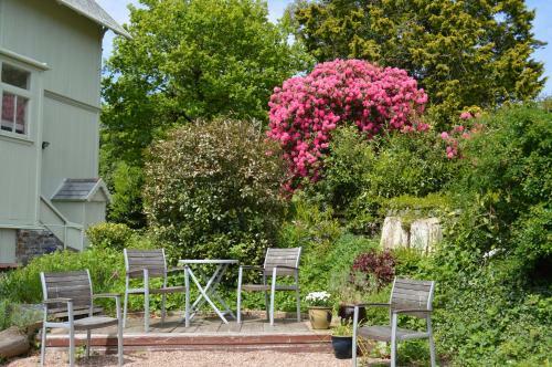 Burton Hall Self Catering