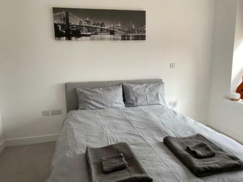 Brand New Riverside Apartment