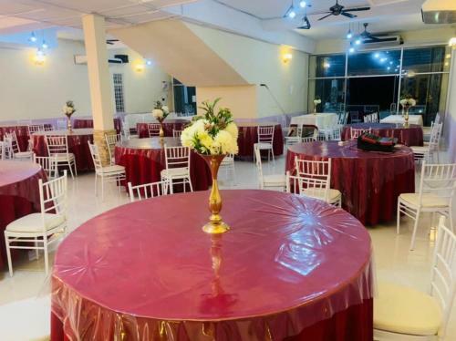 Oyo 90404 Hotel Z Dirgahayu 313