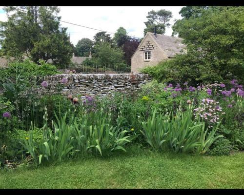 The Cotswolds Coach House