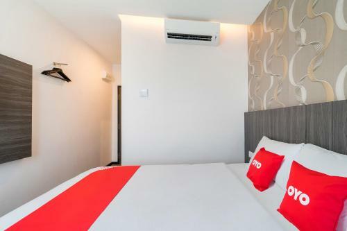 Oyo 89386 Stay 365 Hotel