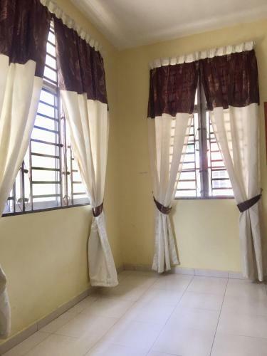 Hostal Ct Seraya Homestay (Changlun)