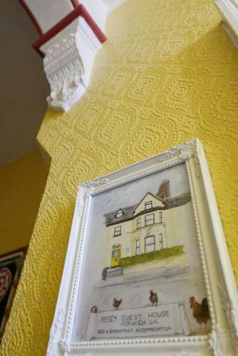 Hostal Abbey Guest House