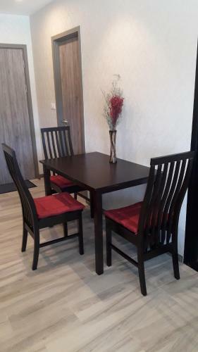 Apartamento The Title Residence Naiyang