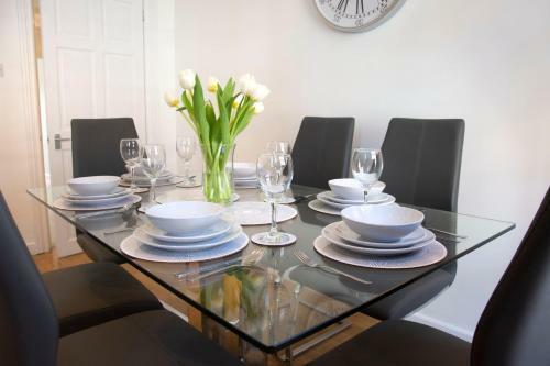 Flower In Hand Apartment