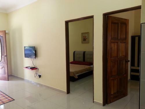 Hostal Faris Homestay