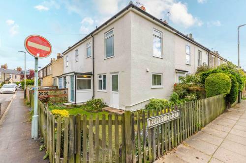 Corner Cottage - Norfolk Holiday Properties