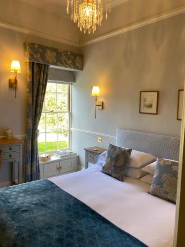 Bed & Breakfast Reymerston Hall