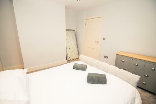 Amazing Location Central Characterful Apartment