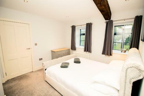 Amazing Location Central Characterful Apartment