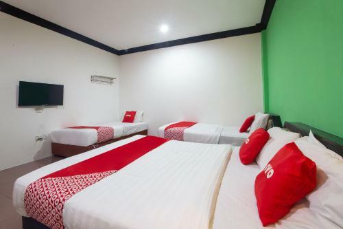 Oyo 90306 G City Hotel