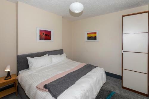 Arthouse - Lovely, Spacious And Elegant 5bed House