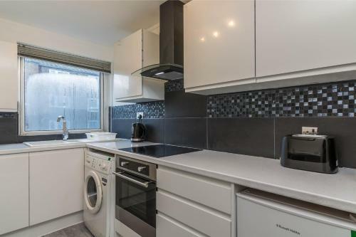 Magdala Apartment - Sleek And Modern 2bed In Nottingham