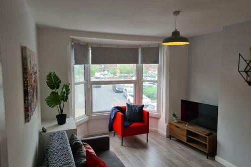 2 Bedroon City Centre Apartment - Free Parking