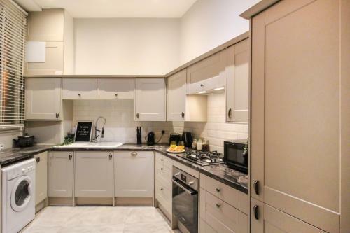3 Bedroom City Centre Townhouse