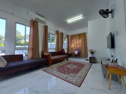 Hostal Luncai Randesvous Villa -private Pool-