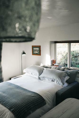 Saddleworth Holiday Cottages