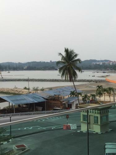 Marina Heights Service Apartment