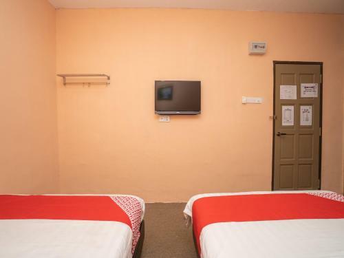 Oyo 89328 Sz Hotel