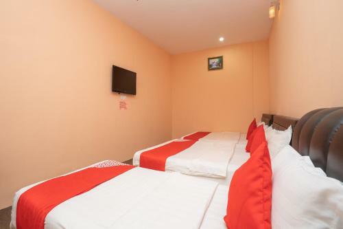 Oyo 89328 Sz Hotel