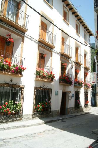 Hostal Pirineos Meliz