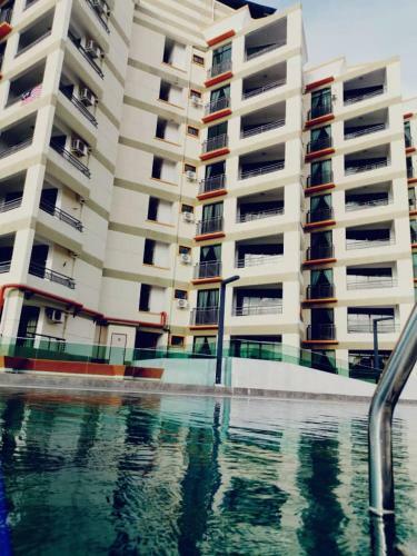 Marina Heights Hotel & Residences