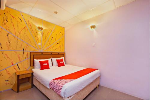 Oyo 44101 Hotel Dj Palace