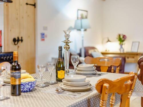 Aisgill Farm Cottage - Uk31183