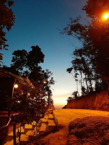 Lodge Utan Teluk Nipah