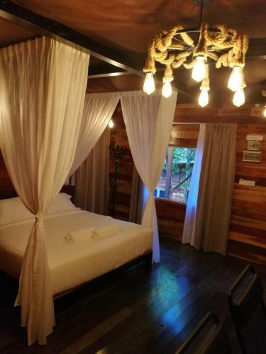 Lodge Utan Teluk Nipah