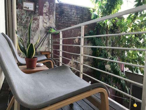 Albergue Check In Lodge