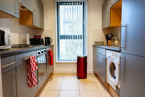 Byevo Glasgow Airport Apartment 5