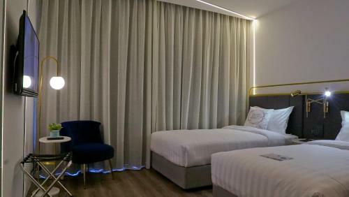 Regatta Suites Hotel At Kozi Square Kuching