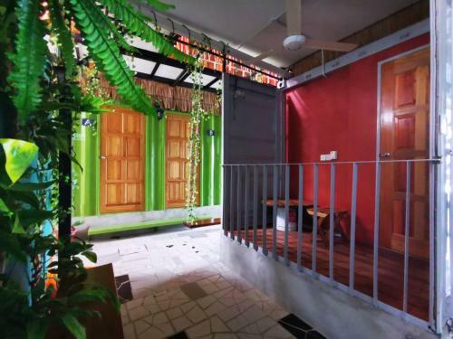 The Boxs Container Homestay
