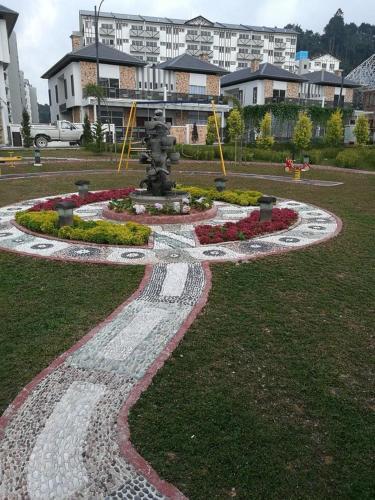 Villa Zinnia Residence 5