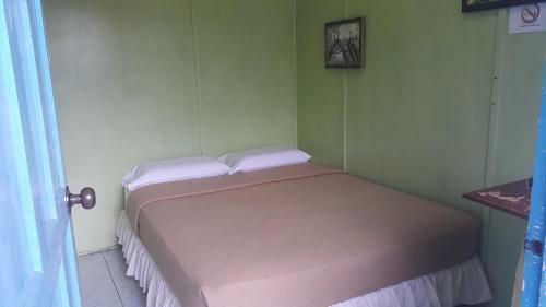 Posada Alora Budget Inn