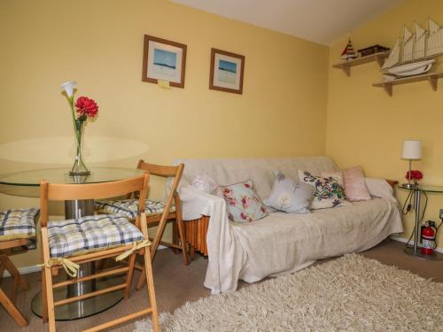 215 Atlantic Bays