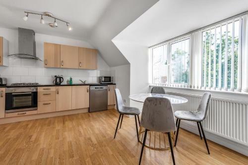 Apartamento New Stunning & Stylish 2bd Flat Paignton Devon