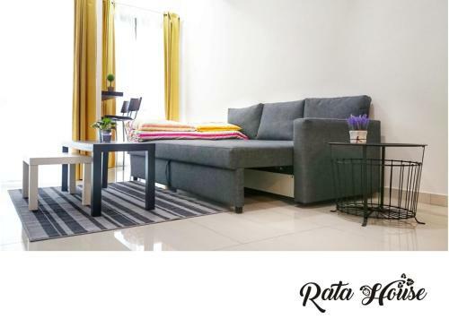 Apartamentos Rata House