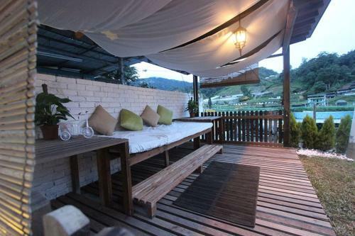 Tung's Factoria Cameron Highland
