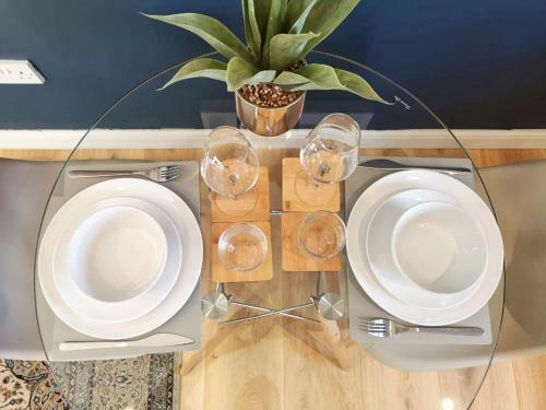 Bright, Charming & Peaceful Oxford Apartment