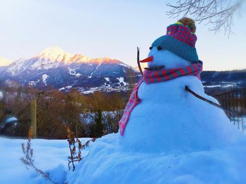 Hostal Chambre D'h�tes La Grange Des Ecrins