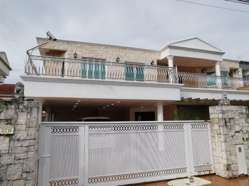 Fun&crazy Villa@private Pool/bbq/karaoke By Valepine