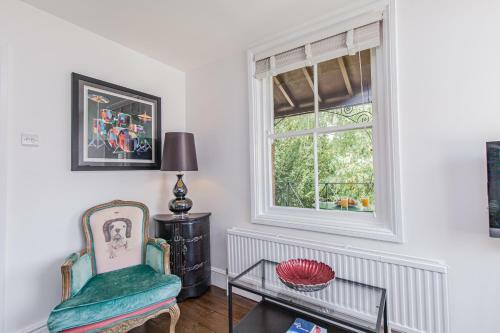 Outstandingly Beautiful Apartment With Parking