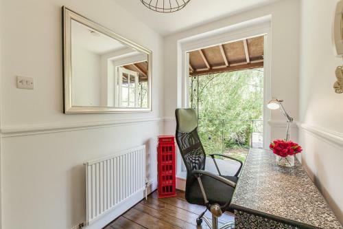 Outstandingly Beautiful Apartment With Parking