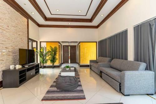 Asia House Pool Villa X Gsg